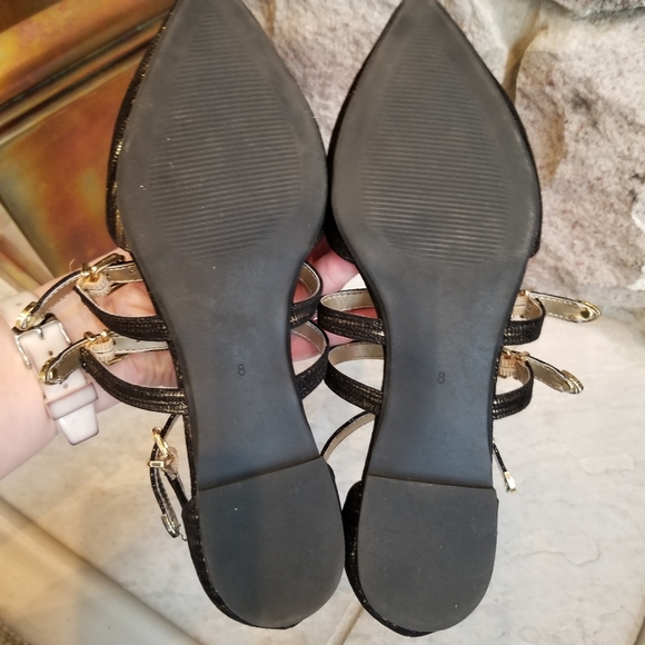 G by Guess black & gold strappy sandals size 8 - Picture 7 of 8